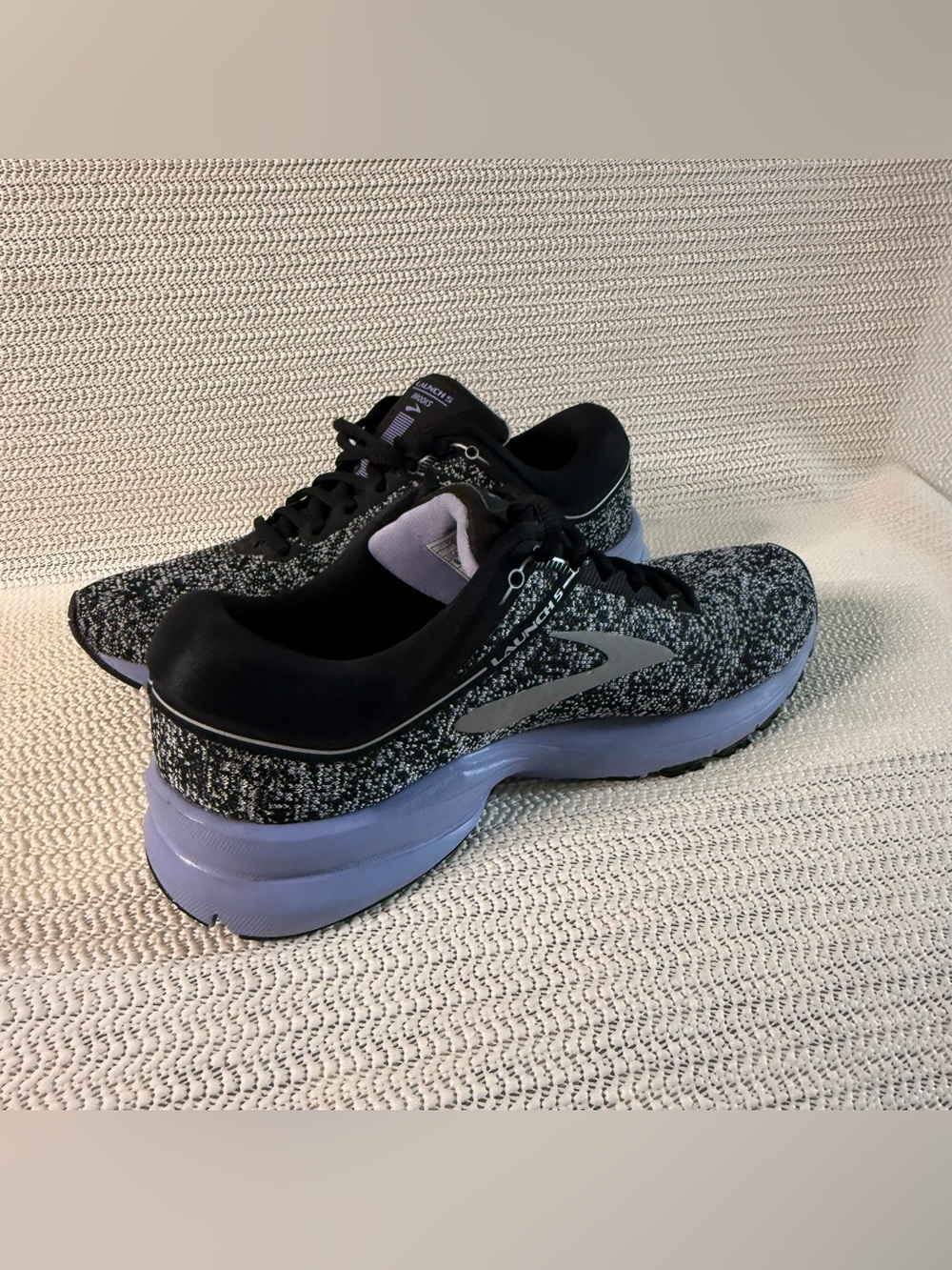 Brooks Black and Lavender Women's Running Shoes - Picture 2 of 7